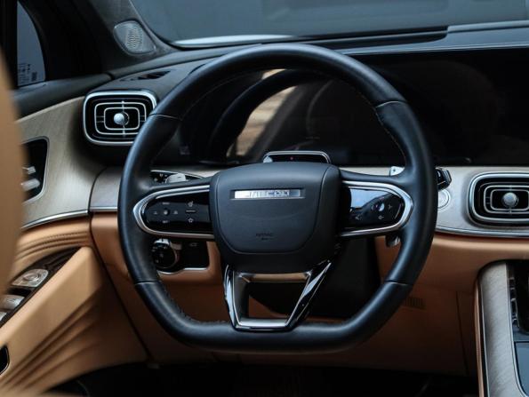 Jaecoo J8 с пробегом 2024 года, цена 3 250 000 рублей, 33381 км, внедорожник, Автокод Объявления