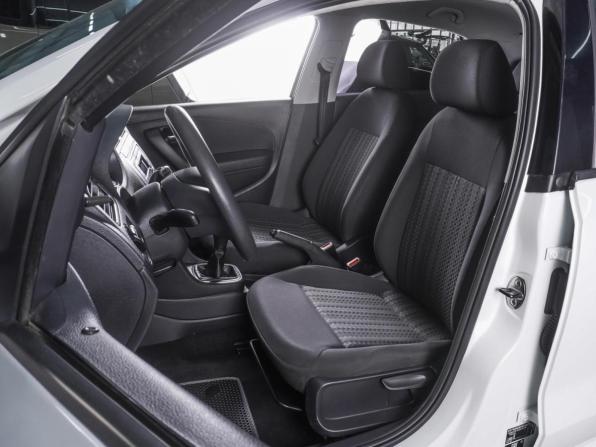 Volkswagen Polo V Рестайлинг с пробегом 2019 года, цена 1 177 000 рублей, 233027 км, седан, Автокод Объявления