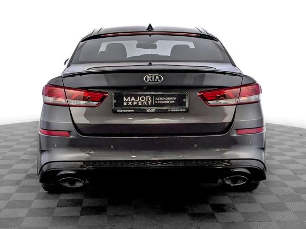 Kia Optima IV Рестайлинг с пробегом 2018 года, цена 2 350 000 рублей, 88324 км, седан, Автокод Объявления