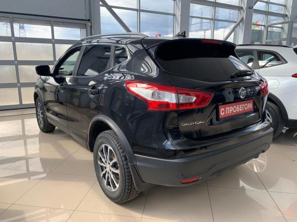 Nissan Qashqai II с пробегом 2017 года, цена 1 695 000 рублей, 100640 км, внедорожник, Автокод Объявления