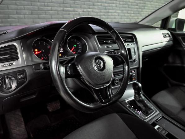 Volkswagen Golf VII с пробегом 2013 года, цена 1 050 000 рублей, 204896 км, хэтчбек, Автокод Объявления