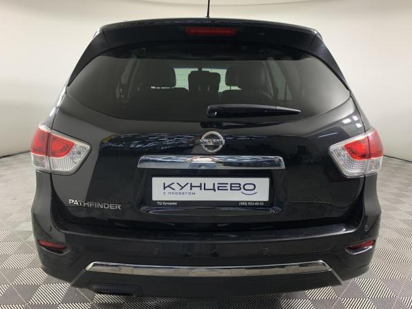 Nissan Pathfinder IV с пробегом 2015 года, цена 1 680 000 рублей, 230381 км, внедорожник, Автокод Объявления