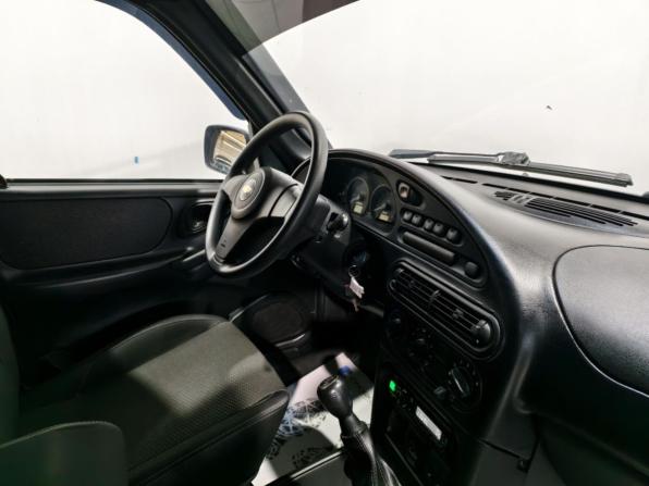 Chevrolet Niva I Рестайлинг с пробегом 2017 года, цена 706 000 рублей, 108900 км, внедорожник, Автокод Объявления