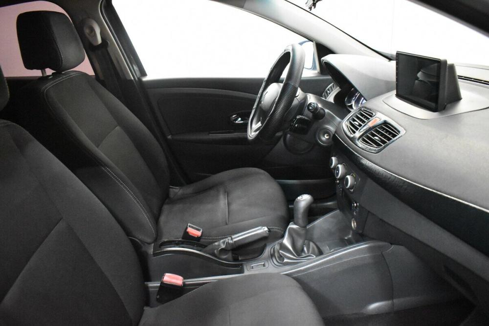 Renault Fluence I Рестайлинг Москва  - изображение 11