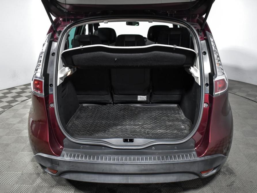 Renault Scenic III Рестайлинг Санкт-Петербург  - изображение 19