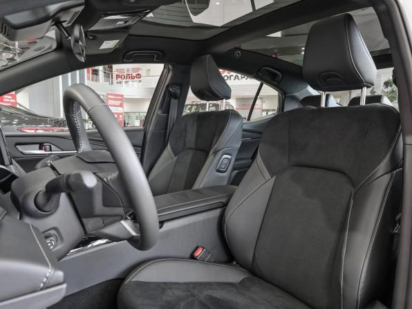 Toyota Camry IX (XV80) China Market с пробегом 2026 года, цена 4 690 000 рублей, 1 км, седан, Автокод Объявления