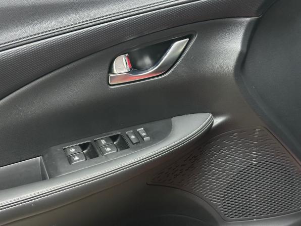 Changan Alsvin с пробегом 2023 года, цена 1 049 000 рублей, 37637 км, седан, Автокод Объявления