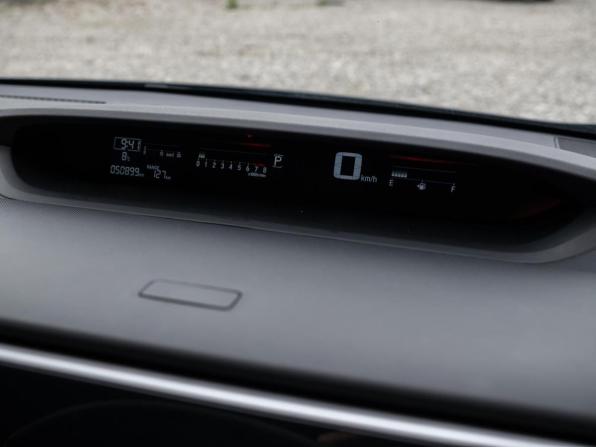 Honda Stepwgn V Рестайлинг с пробегом 2018 года, цена 2 068 000 рублей, 50899 км, минивэн, Автокод Объявления
