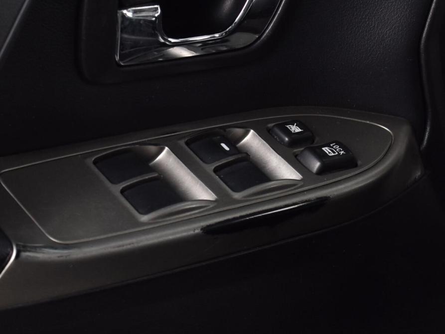 Mitsubishi Pajero IV Рестайлинг 1 Кемерово  - изображение 18