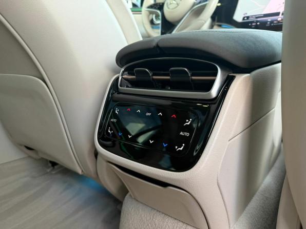 Mercedes-Benz EQS I с пробегом 2021 года, цена 6 499 000 рублей, 33861 км, хэтчбек, Автокод Объявления
