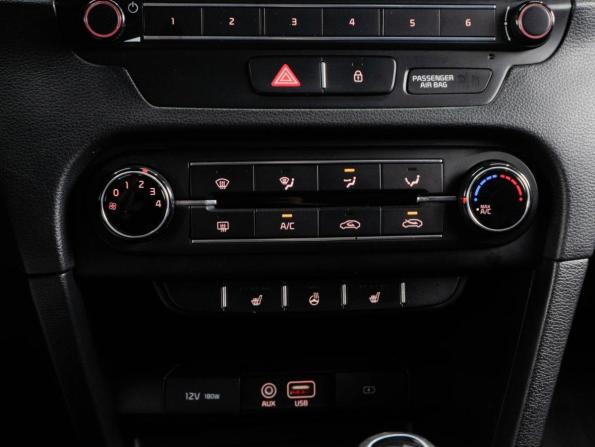 Kia Ceed III с пробегом 2019 года, цена 1 499 000 рублей, 139711 км, хэтчбек, Автокод Объявления