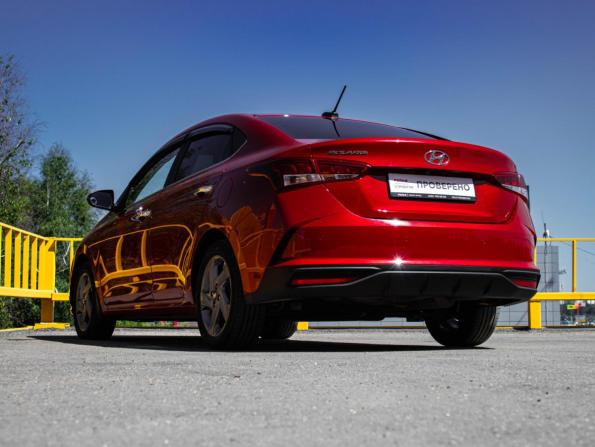 Hyundai Solaris II Рестайлинг с пробегом 2020 года, цена 1 739 000 рублей, 52772 км, седан, Автокод Объявления