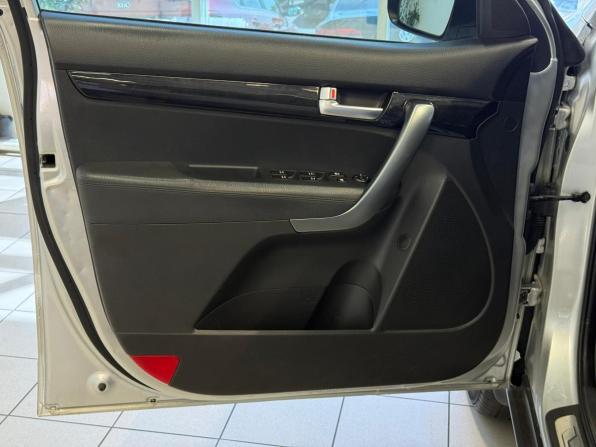 Kia Sorento II Рестайлинг с пробегом 2012 года, цена 1 590 000 рублей, 147000 км, внедорожник, Автокод Объявления