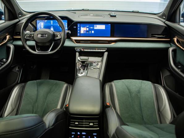Geely Monjaro I с пробегом 2023 года, цена 2 949 000 рублей, 68515 км, внедорожник, Автокод Объявления