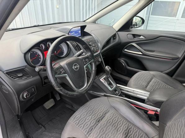 Opel Zafira C с пробегом 2013 года, цена 1 098 000 рублей, 76606 км, минивэн, Автокод Объявления