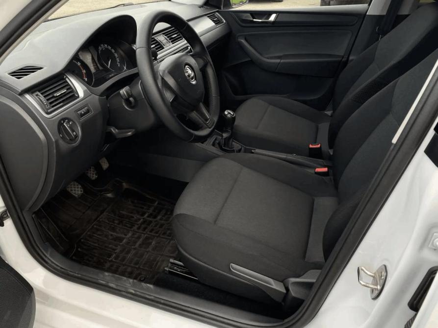 Skoda Rapid I Рестайлинг Тверь  - изображение 15