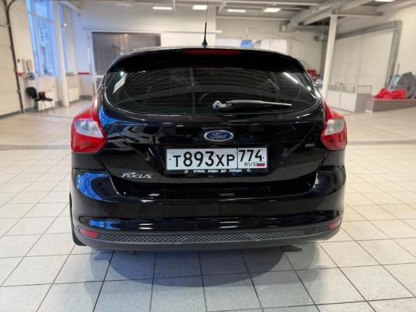 Ford Focus III с пробегом 2015 года, цена 860 000 рублей, 154818 км, хэтчбек, Автокод Объявления