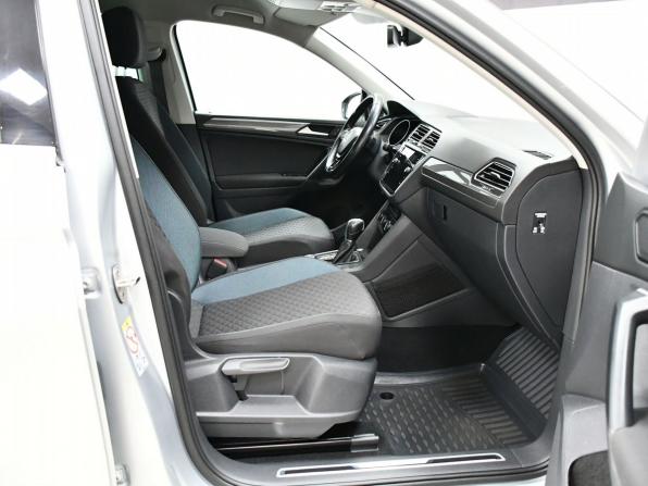 Volkswagen Tiguan II с пробегом 2019 года, цена 3 097 000 рублей, 67300 км, внедорожник, Автокод Объявления