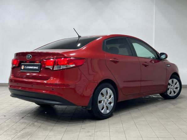 Kia Rio III Рестайлинг с пробегом 2016 года, цена 1 085 000 рублей, 113000 км, седан, Автокод Объявления