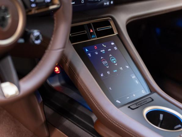 Новый Porsche Taycan I Рестайлинг 2025 года, цена 27 990 000 рублей, универсал, Автокод Объявления