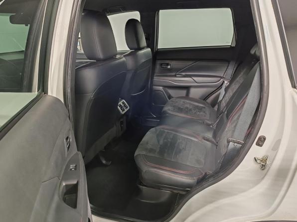 Mitsubishi Outlander III Рестайлинг 3 с пробегом 2021 года, цена 2 299 000 рублей, 113269 км, внедорожник, Автокод Объявления