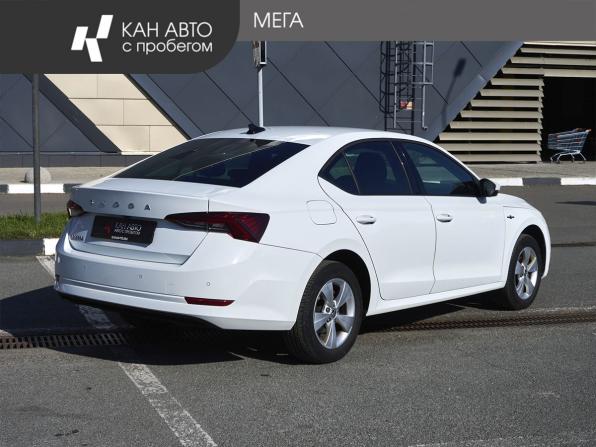 Skoda Octavia IV (A8) с пробегом 2021 года, цена 2 391 000 рублей, 53798 км, лифтбек, Автокод Объявления