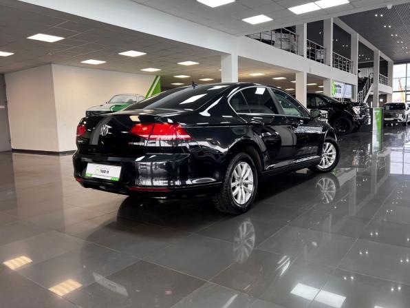 Volkswagen Passat B8 с пробегом 2017 года, цена 1 760 000 рублей, 127130 км, седан, Автокод Объявления