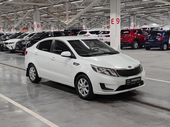Kia Rio III с пробегом 2012 года, цена 590 000 рублей, 335035 км, седан, Автокод Объявления