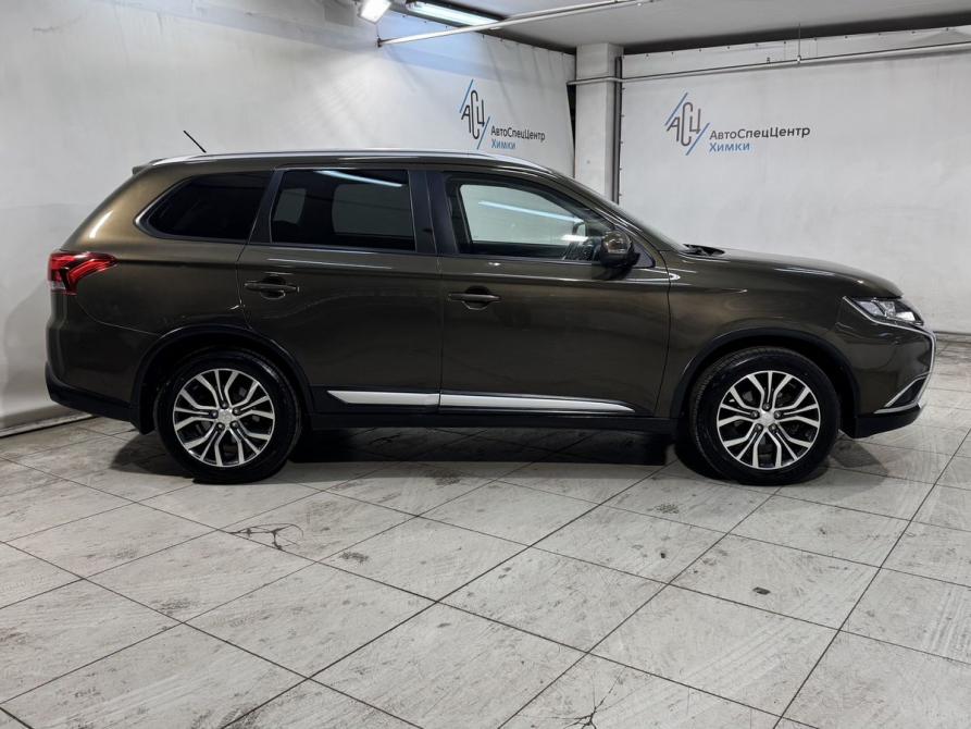 Mitsubishi Outlander III Рестайлинг 2 Химки  - изображение 7