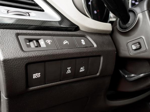 Hyundai Santa Fe III с пробегом 2013 года, цена 2 130 000 рублей, 211372 км, внедорожник, Автокод Объявления
