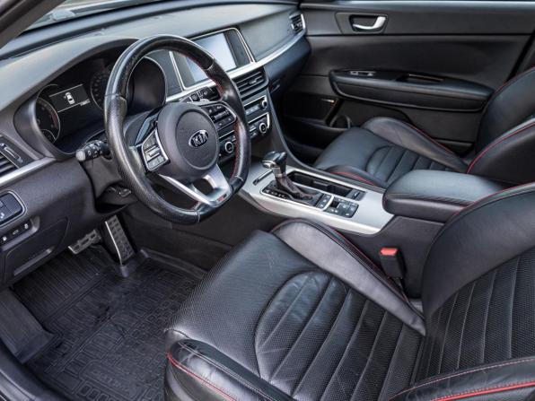 Kia Optima IV Рестайлинг с пробегом 2018 года, цена 1 999 854 рубля, 119156 км, седан, Автокод Объявления