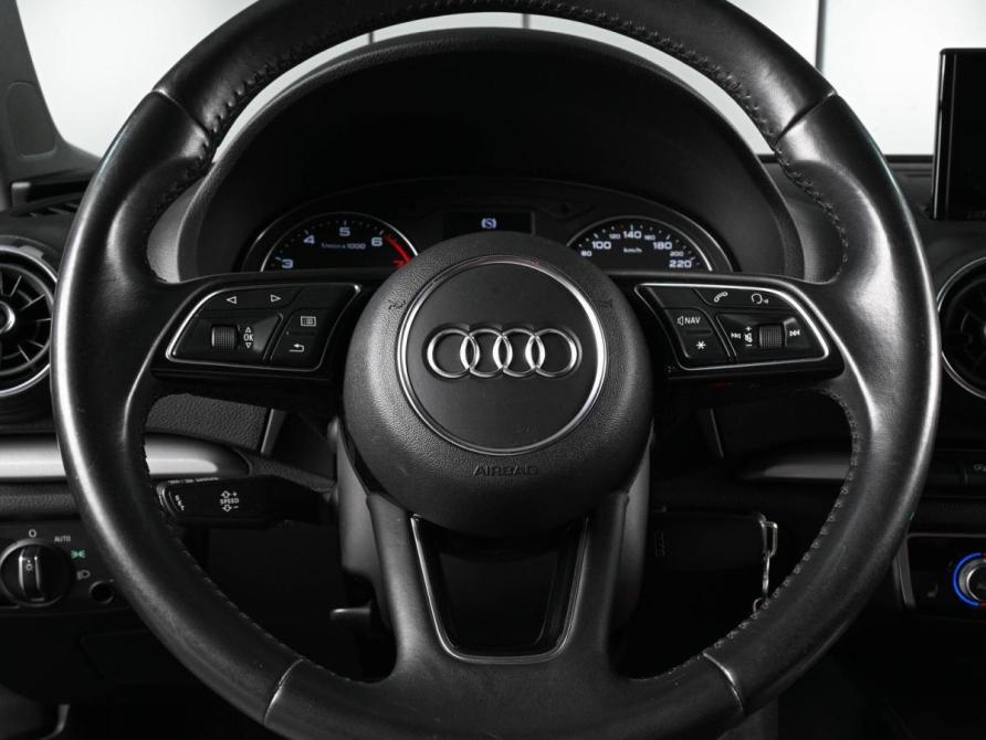Audi A3 III (8V) Рестайлинг Ростов-на-Дону  - изображение 13