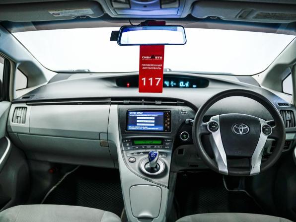 Toyota Prius III (XW30) с пробегом 2011 года, цена 919 000 рублей, 221470 км, лифтбек, Автокод Объявления