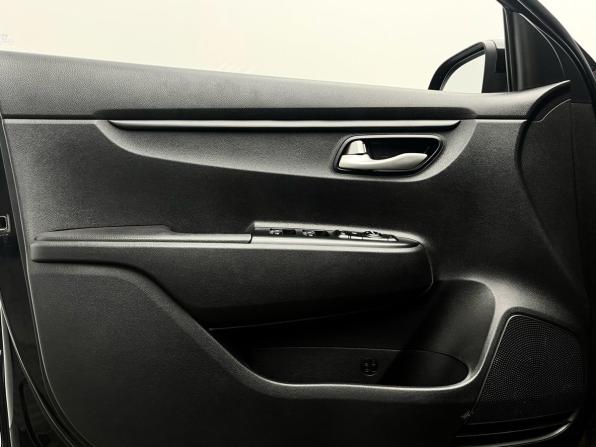 Kia Rio IV с пробегом 2017 года, цена 1 099 000 рублей, 151292 км, седан, Автокод Объявления