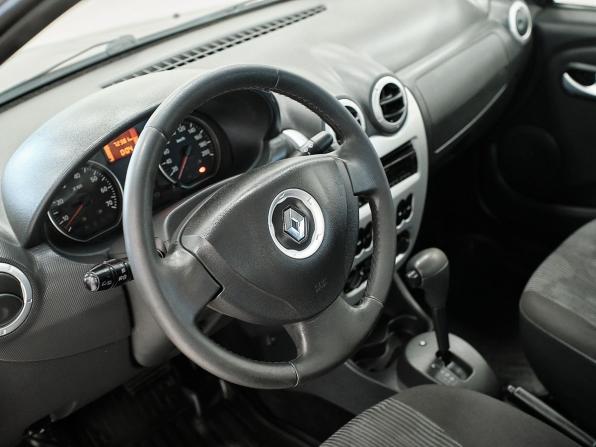 Renault Logan I Рестайлинг с пробегом 2011 года, цена 621 000 рублей, 72389 км, седан, Автокод Объявления