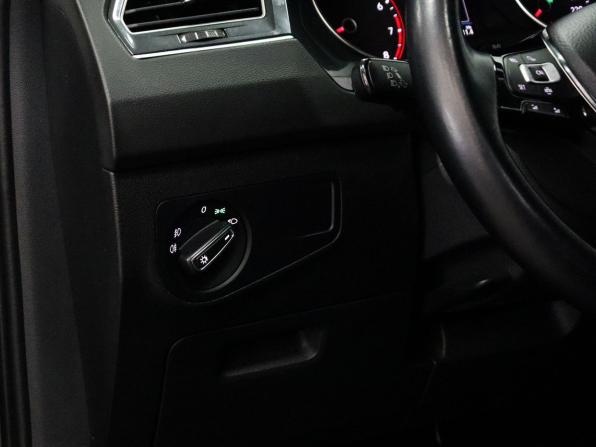 Volkswagen Tiguan II с пробегом 2020 года, цена 2 549 000 рублей, 69806 км, внедорожник, Автокод Объявления