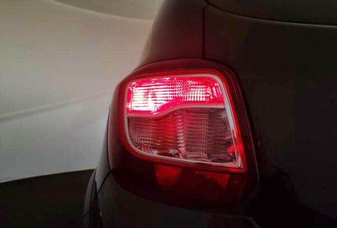 Renault Sandero II Рестайлинг с пробегом 2019 года, цена 1 200 000 рублей, 79537 км, хэтчбек, Автокод Объявления