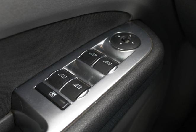 Ford Focus II Рестайлинг с пробегом 2011 года, цена 305 000 рублей, 175680 км, хэтчбек, Автокод Объявления