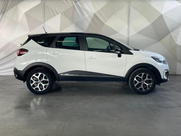 Renault Kaptur I с пробегом 2016 года, цена 1 450 000 рублей, 139016 км, внедорожник, Автокод Объявления