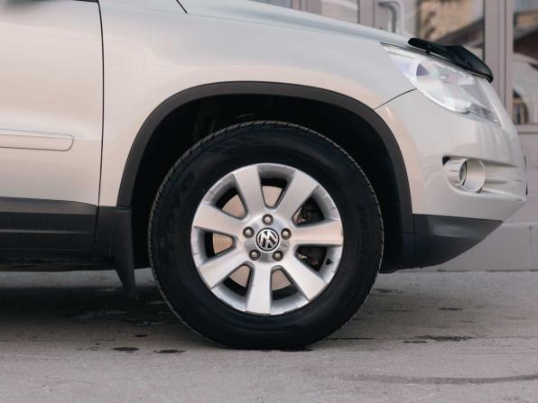 Volkswagen Tiguan I с пробегом 2010 года, цена 1 300 000 рублей, 198007 км, внедорожник, Автокод Объявления