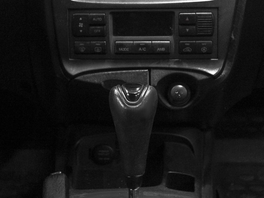 Hyundai Sonata IV (EF) Рестайлинг Ростов-на-Дону  - изображение 17