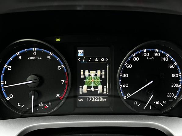 Toyota RAV4 IV (XA40) Рестайлинг с пробегом 2016 года, цена 2 190 000 рублей, 173220 км, внедорожник, Автокод Объявления