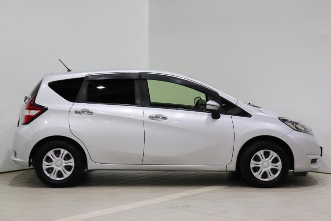 Nissan Note II Рестайлинг с пробегом 2016 года, цена 885 000 рублей, 55163 км, хэтчбек, Автокод Объявления