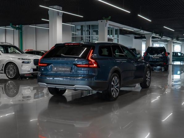 Volvo V90 Cross Country I Рестайлинг с пробегом 2020 года, цена 4 700 000 рублей, 140692 км, универсал, Автокод Объявления