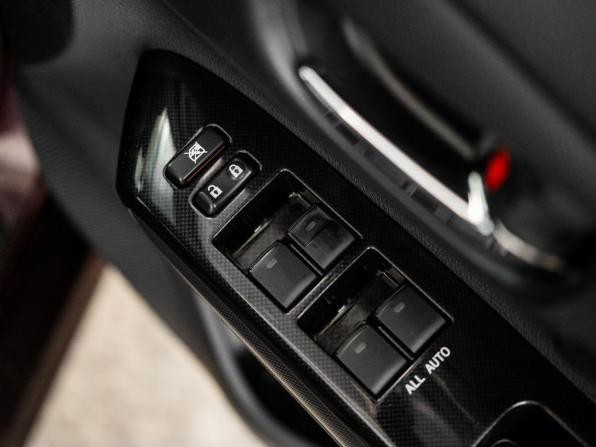 Toyota Wish II Рестайлинг с пробегом 2014 года, цена 1 470 500 рублей, 129818 км, минивэн, Автокод Объявления