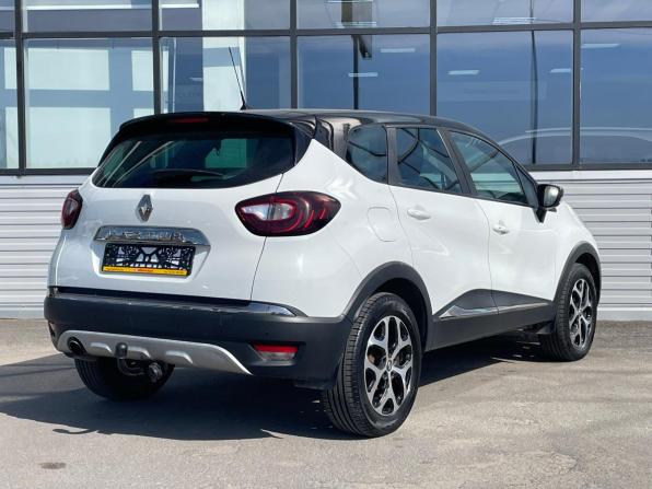 Renault Kaptur I с пробегом 2017 года, цена 1 255 000 рублей, 182600 км, внедорожник, Автокод Объявления
