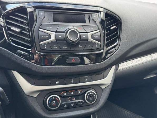 Lada (ВАЗ) Vesta I с пробегом 2018 года, цена 1 020 000 рублей, 79830 км, седан, Автокод Объявления