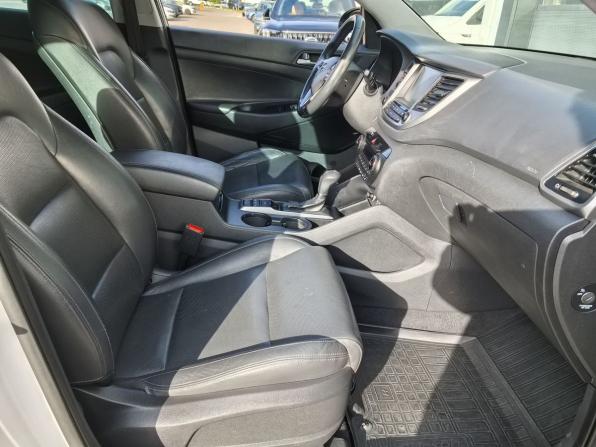 Hyundai Tucson III с пробегом 2018 года, цена 2 250 000 рублей, 225606 км, внедорожник, Автокод Объявления