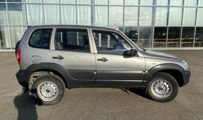 Chevrolet Niva I Рестайлинг с пробегом 2013 года, цена 450 000 рублей, 252151 км, внедорожник, Автокод Объявления