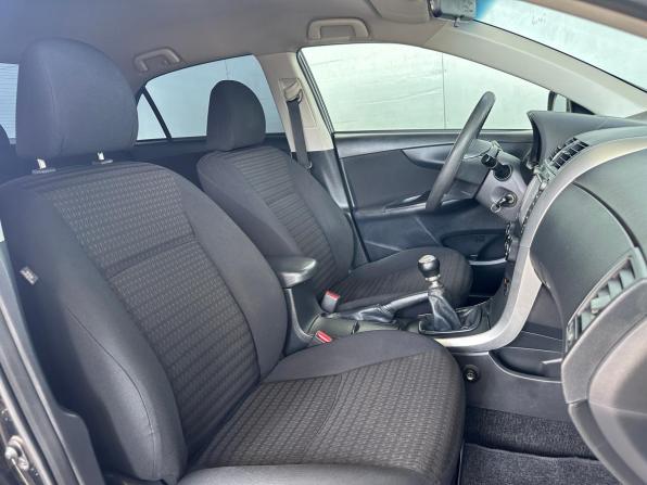 Toyota Corolla X (E140 E150) Рестайлинг с пробегом 2011 года, цена 950 000 рублей, 198913 км, седан, Автокод Объявления